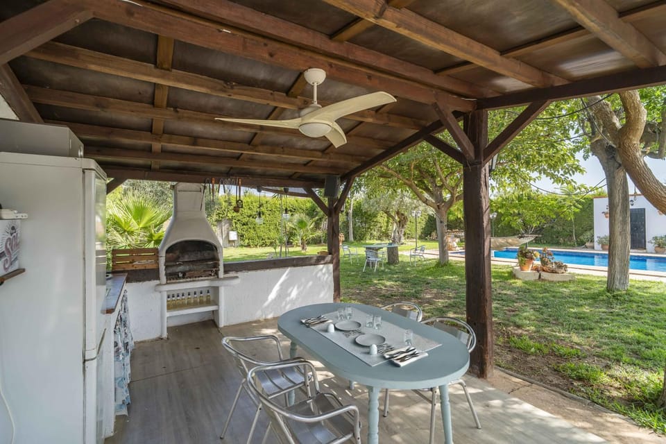 BBQ facilities, Garden, Solarium, Garden view, Pool view, Swimming pool