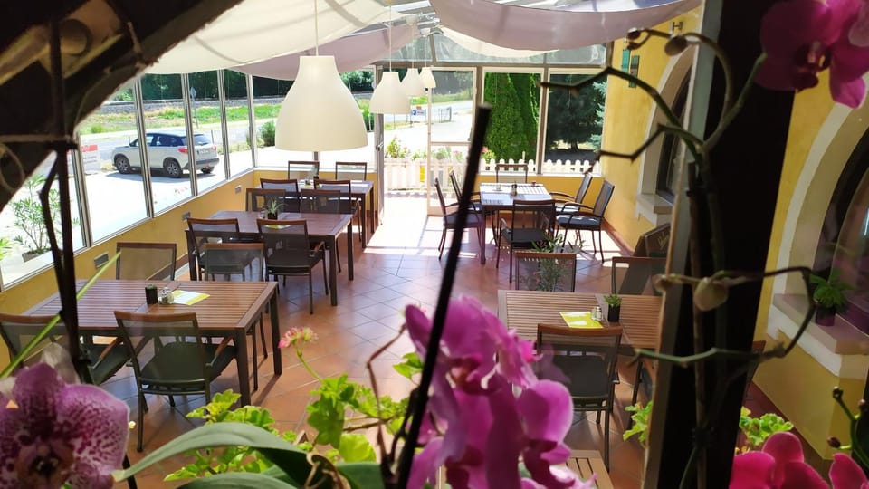 Arcadia Guesthouse Bed and Breakfast in Hungary