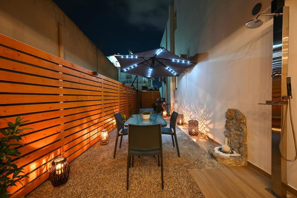 Patio, Night, View (from property/room), Balcony/Terrace, Dining area