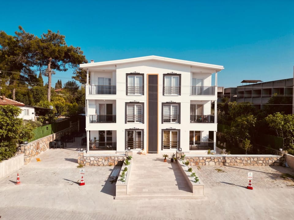Property building, Bird's eye view