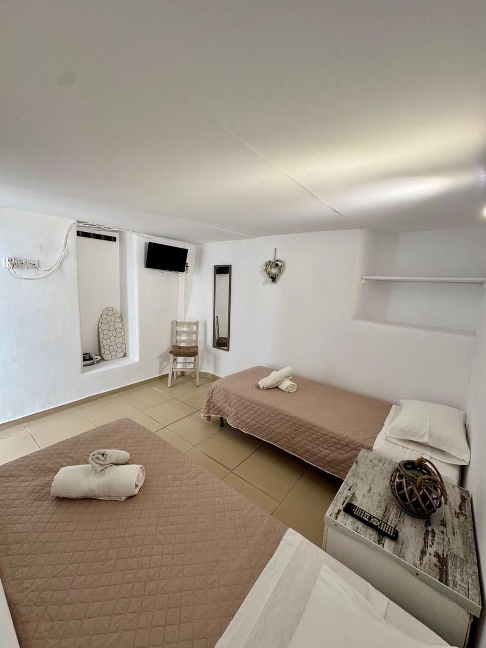 To spitaki House in Mykonos