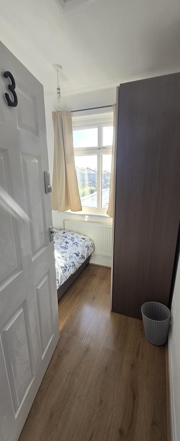 Newland House, Serviced Accommodation Vacation rental in Scunthorpe