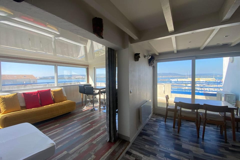 Top Floor Escape House in Occitanie