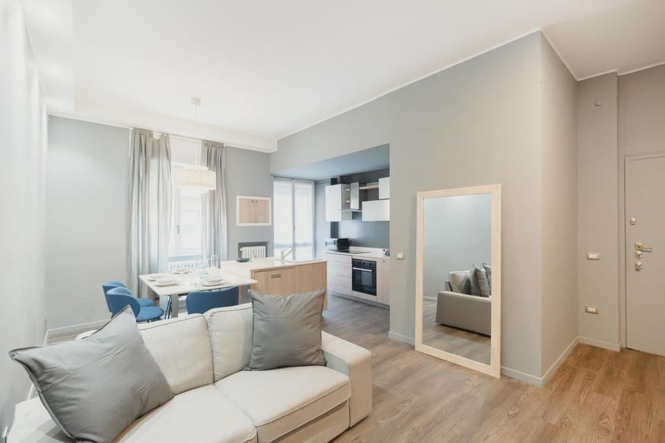 Kitchen or kitchenette, Seating area, oven, stove