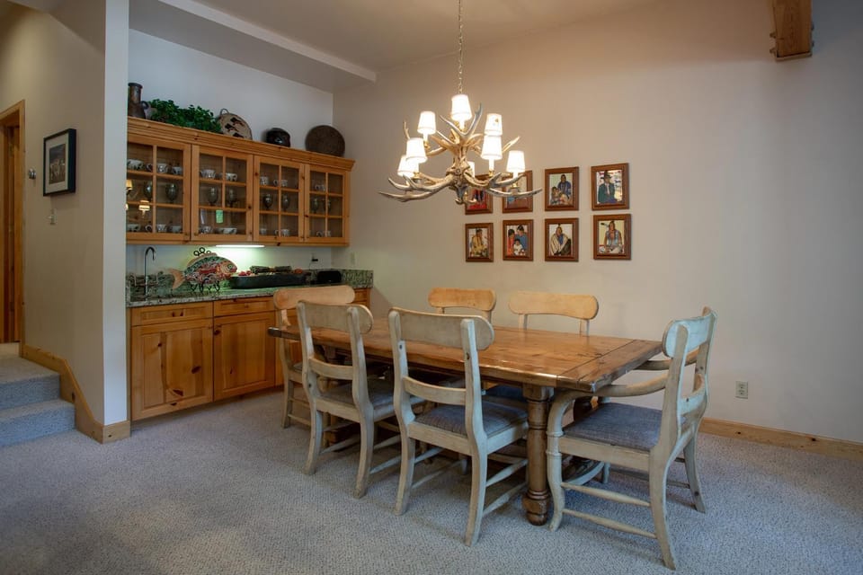 Trail's End Lodge at Deer Valley Resort - Two Bedroom Residence with Spa #401 Apartment in Park City