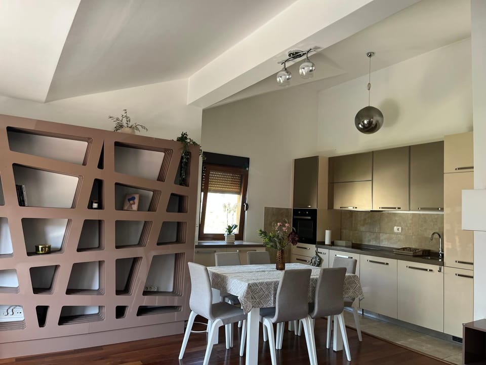 Apartman Milunović Apartment in Dobrota