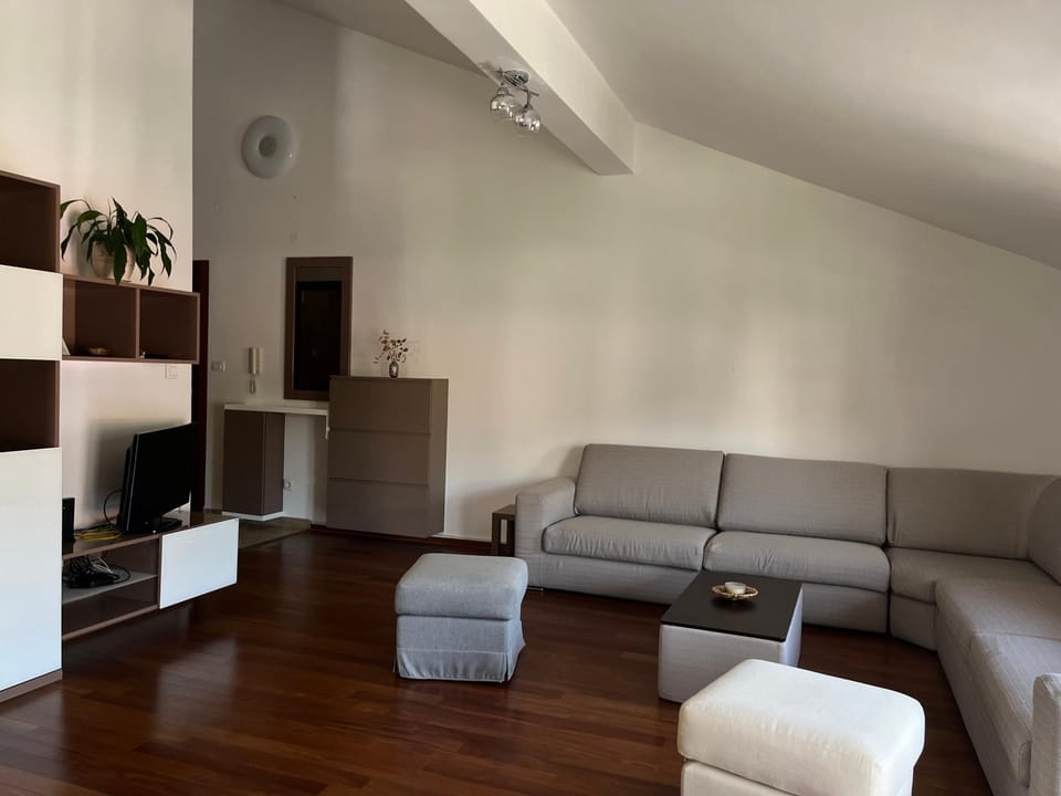 Apartman Milunović Apartment in Dobrota