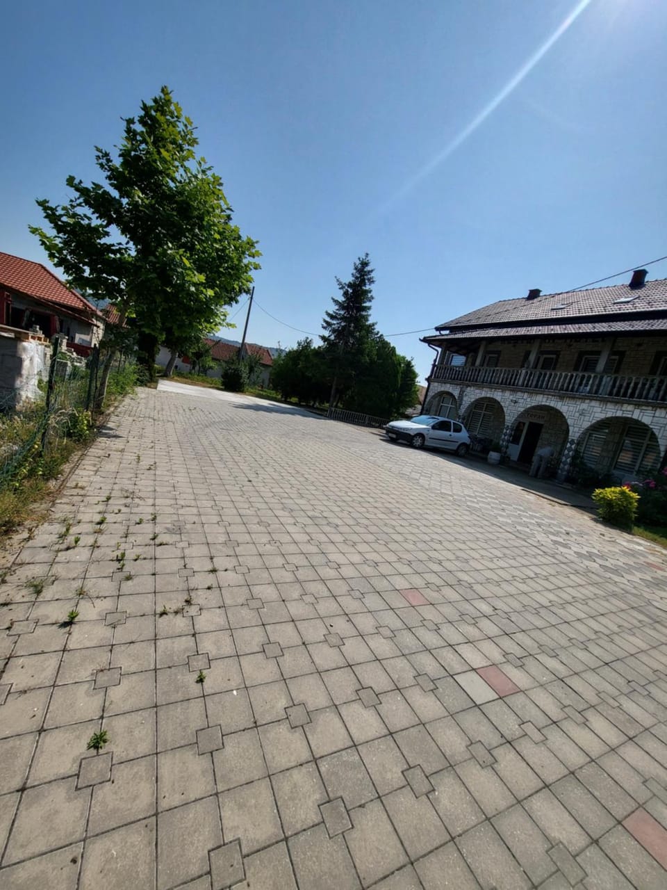 Apartmani-Sobe-Prenocište-Sipski kanal Bed and Breakfast in Serbia