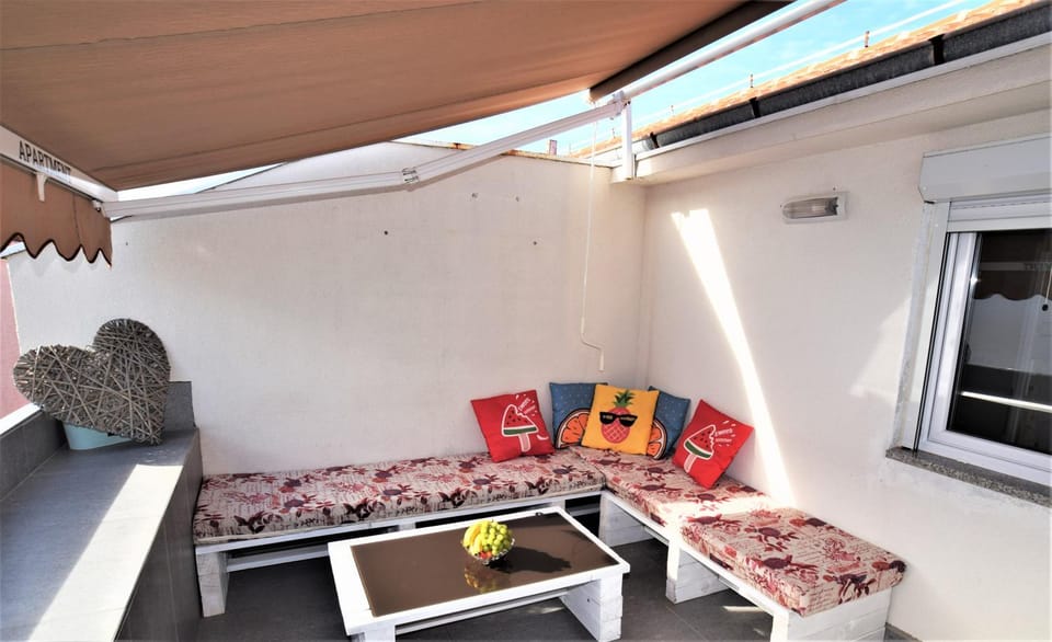 Balcony/Terrace, Seating area