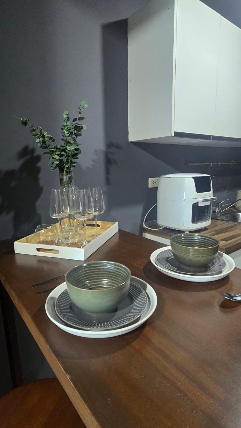 QuiHouse Apartment hotel in Pasig
