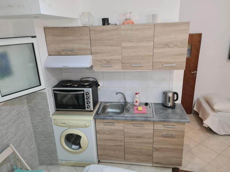 ABEAS Studios 2 House in Samos, Greece