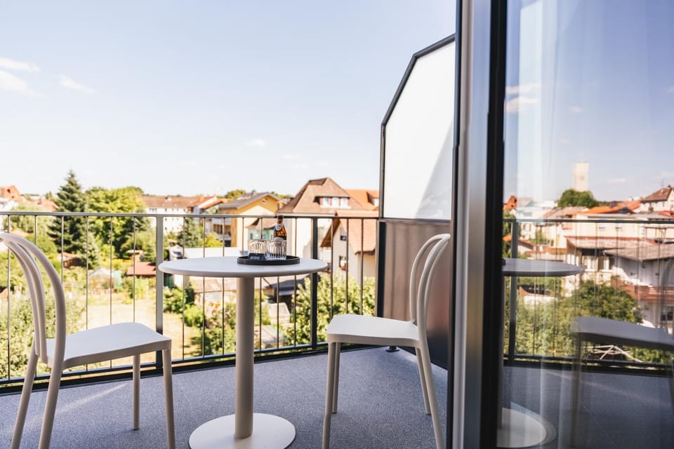 View (from property/room), Balcony/Terrace