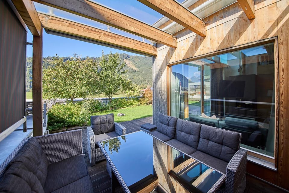 Balcony/Terrace, Seating area