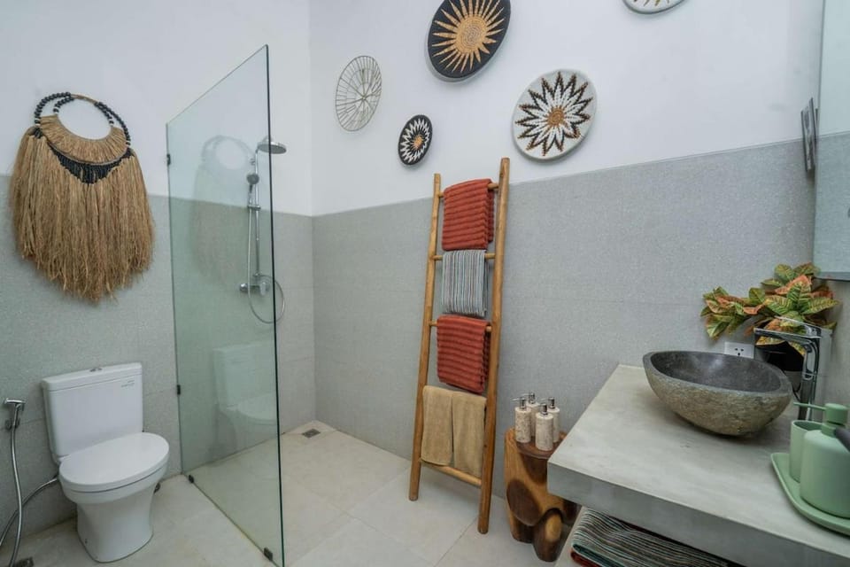 Villa Bergaya 2BR Brand New Oasis in Berawa Villa in North Kuta