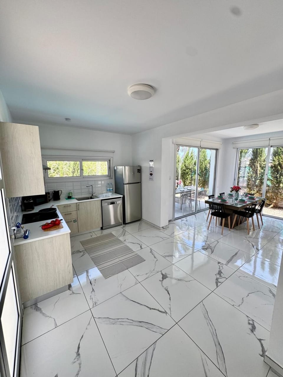 Villa Jarvis Modern and Quiet 3BR with Private Swimming Pool Villa in Paralimni