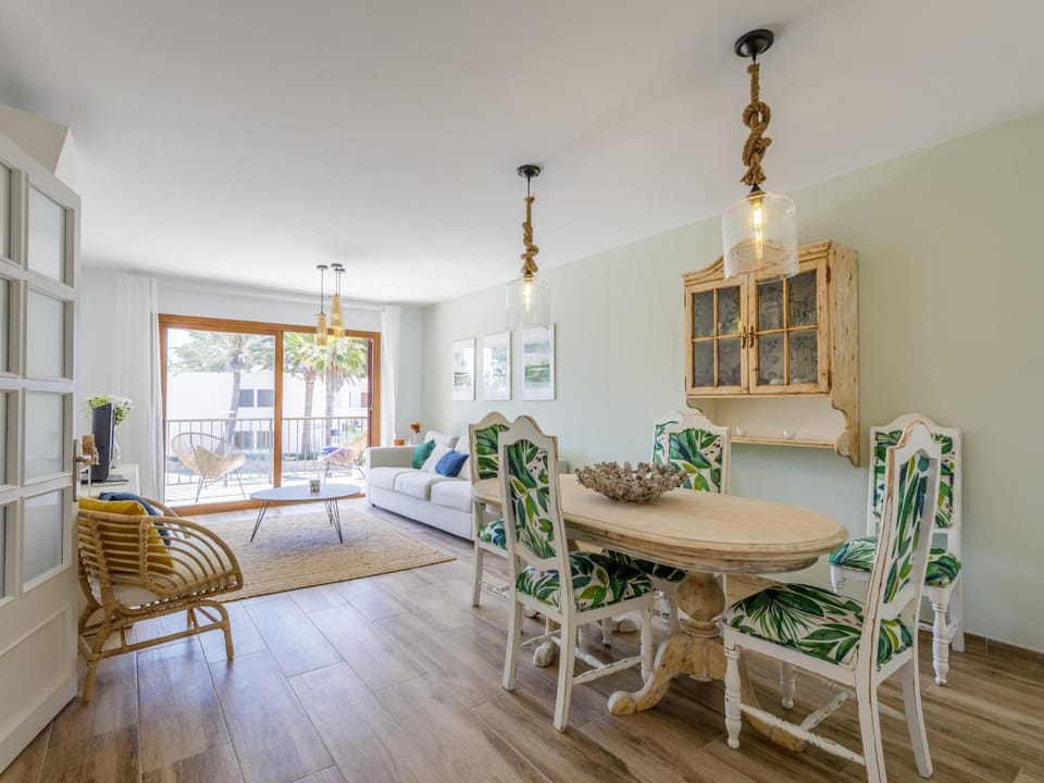 Apartment Long Beach by SunVillas Mallorca Apartment in Raiguer