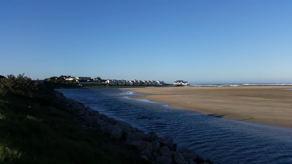 Nearby landmark, Beach