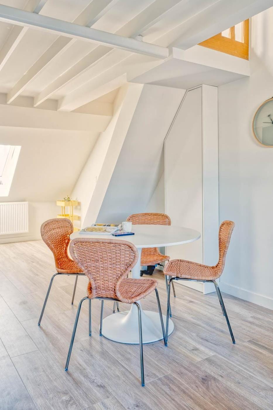 Bright Duplex Apartment close to the Beach Apartment in Ostend