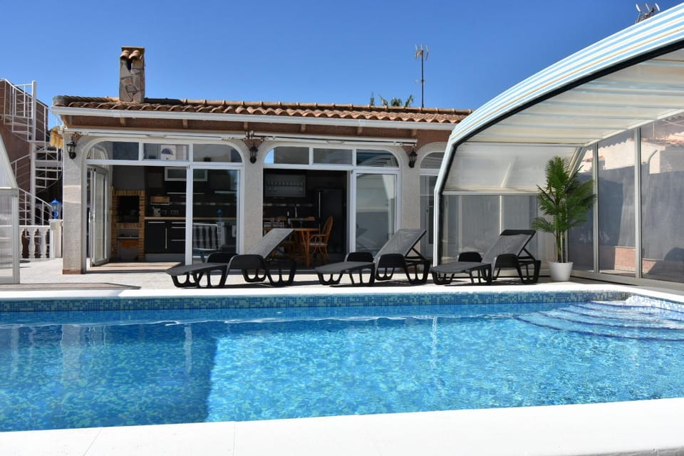 Swimming pool, Swimming pool, sunbed