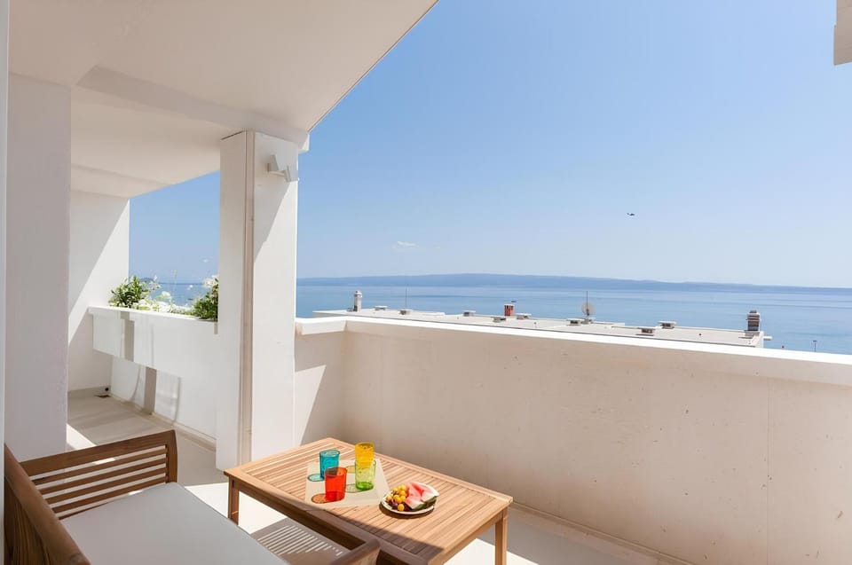 Balcony/Terrace, City view, Sea view