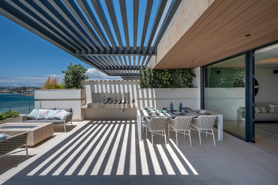 Luxury front line beach apartment IKKIL Bay Apartment in Estepona