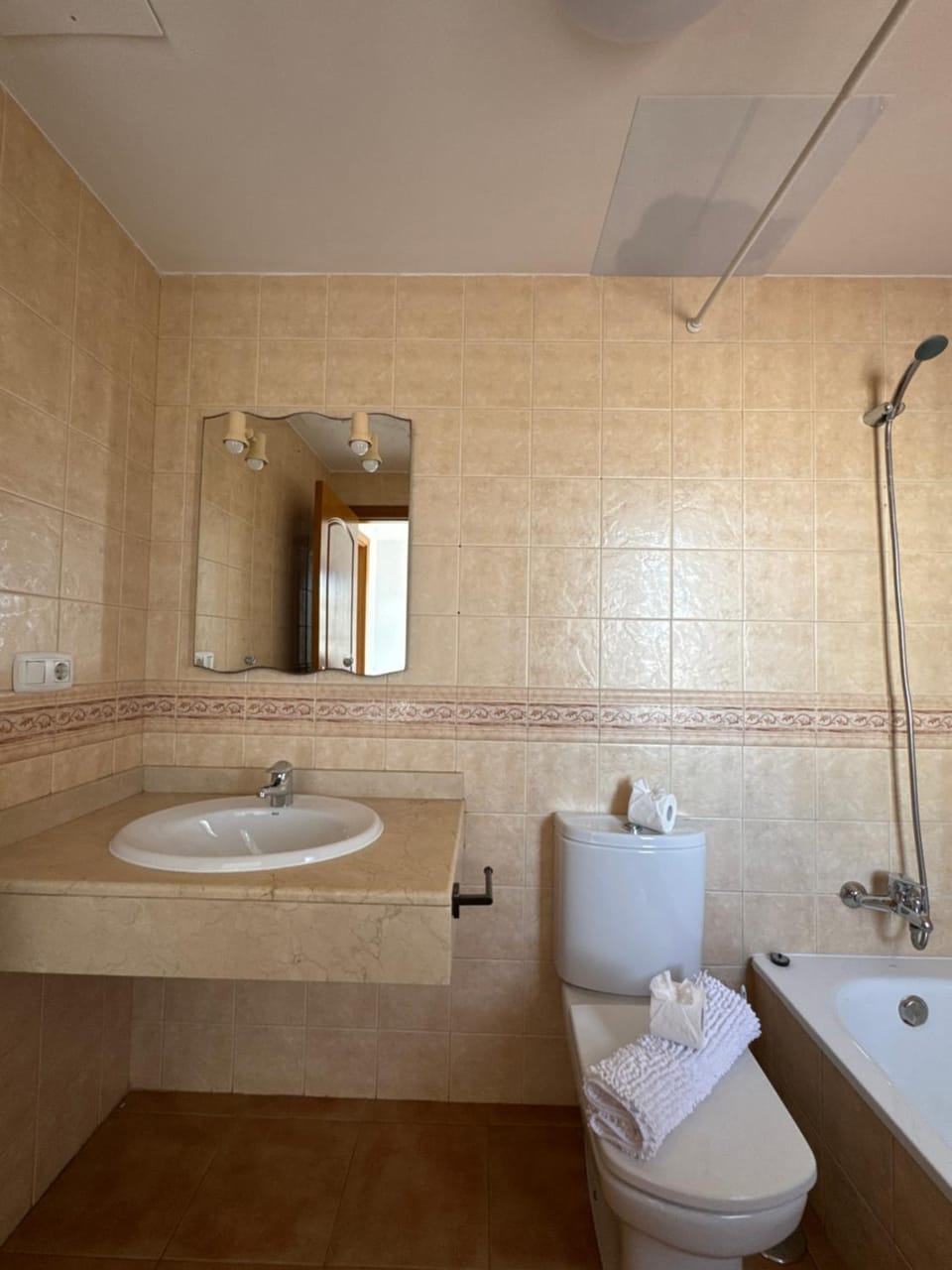 Toilet, Bathroom, Bath