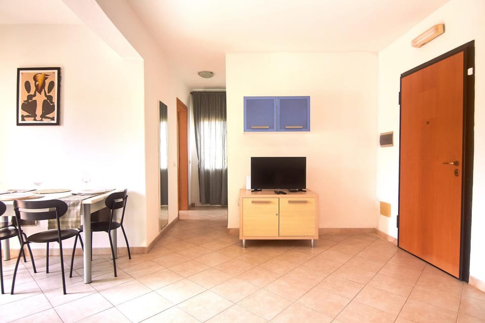 Sea Breeze Apartment Apartment in Santa Maria