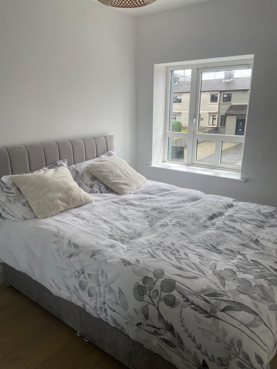 Cosy 2 bed Apartment near the City Center Apartment in Galway