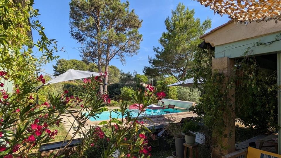 Family villa with pool in Aix-en-Provence Villa in Aix-en-Provence