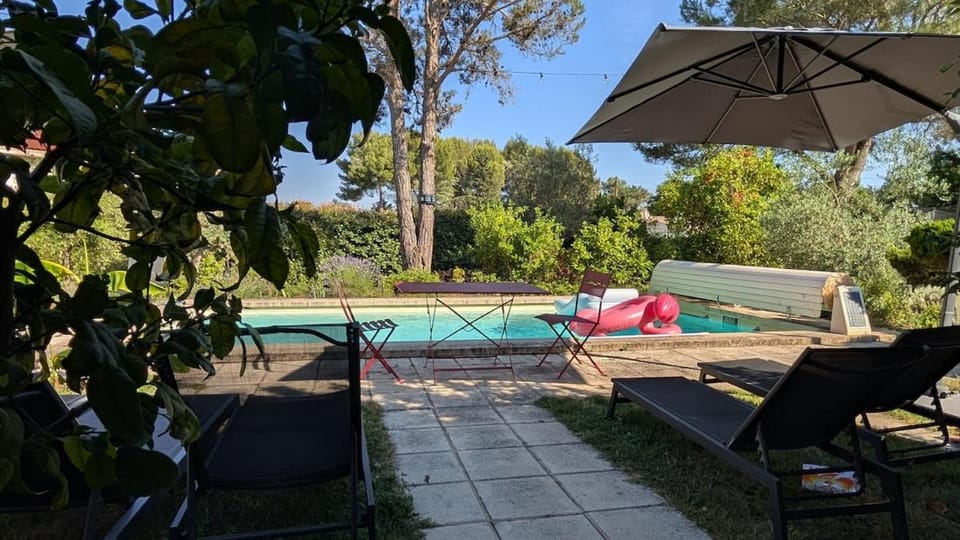 Family villa with pool in Aix-en-Provence Villa in Aix-en-Provence