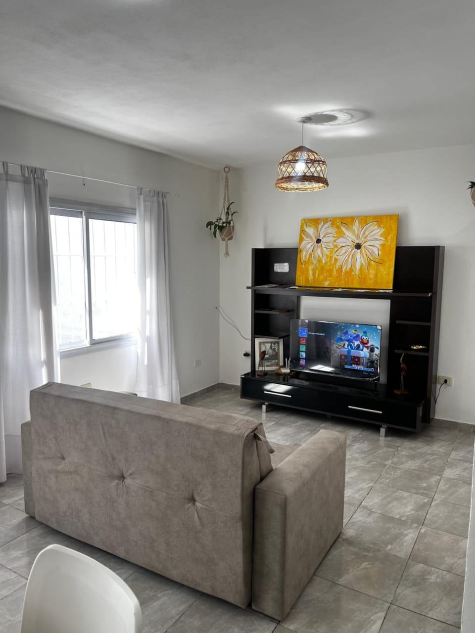 Communal lounge/ TV room, TV and multimedia, Living room