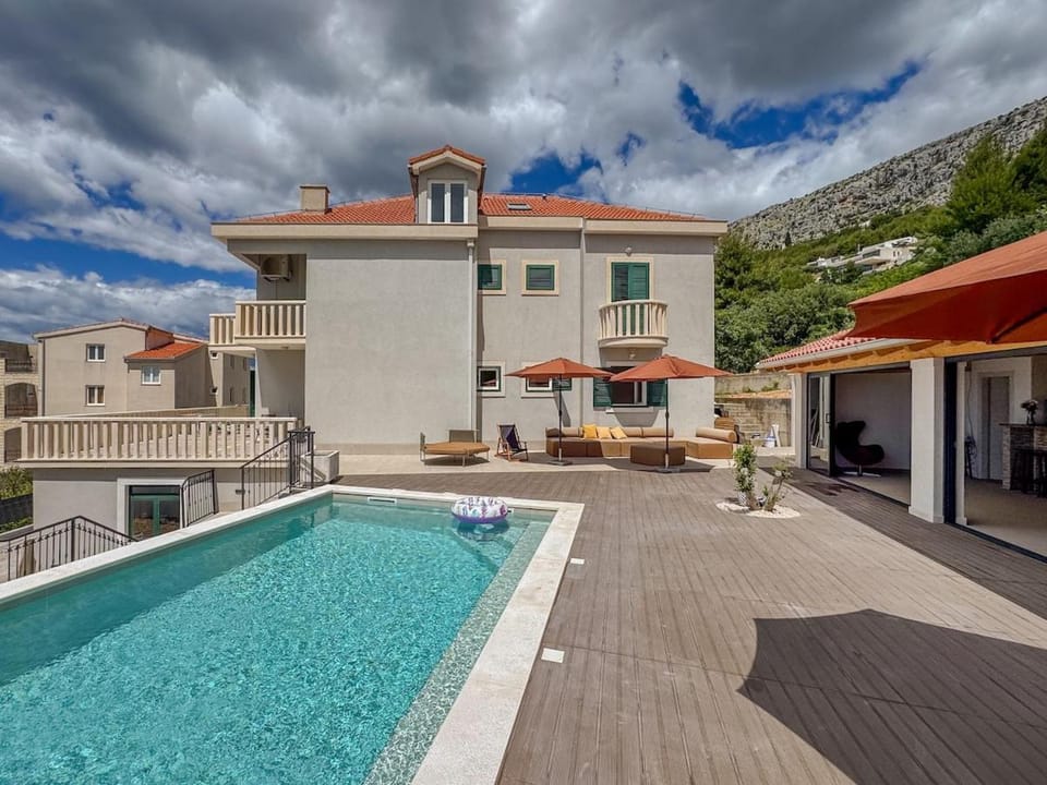 Villa Olive retreat Villa in Split-Dalmatia County