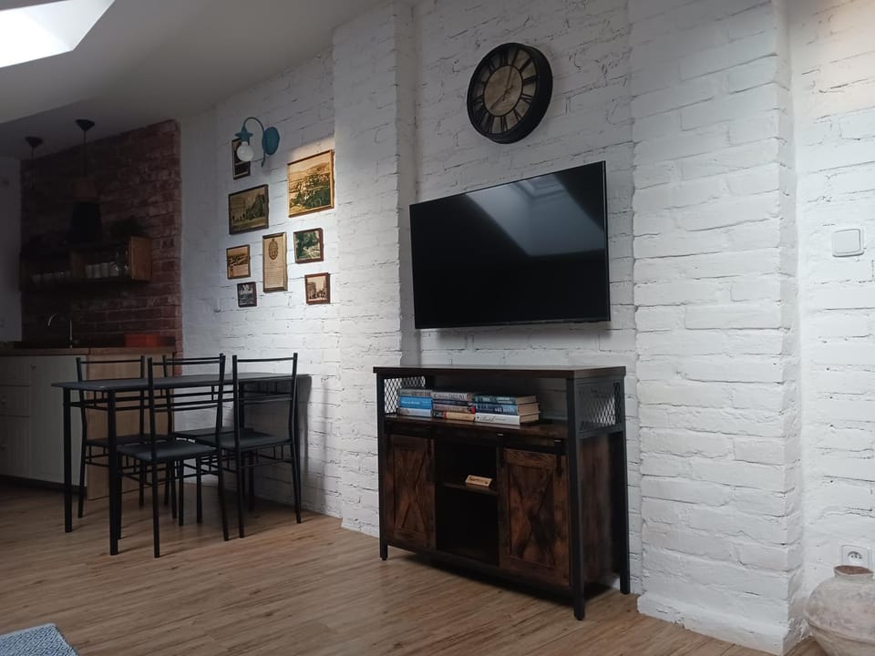 TV and multimedia