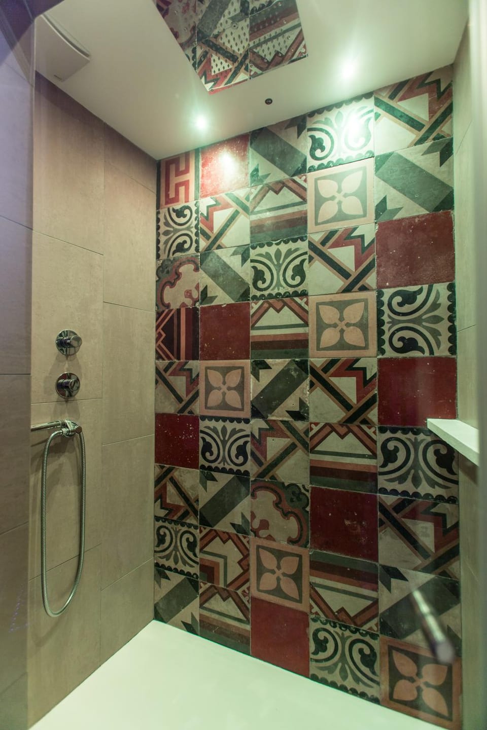Shower, Bathroom, Bedroom