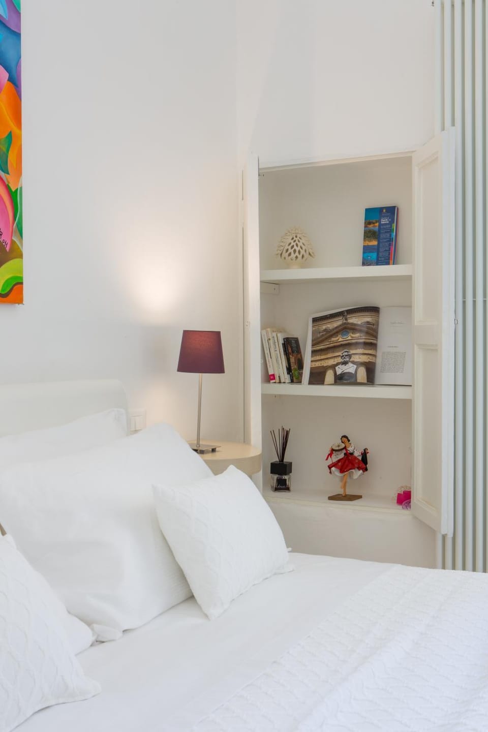 Bed, Decorative detail, Bedroom