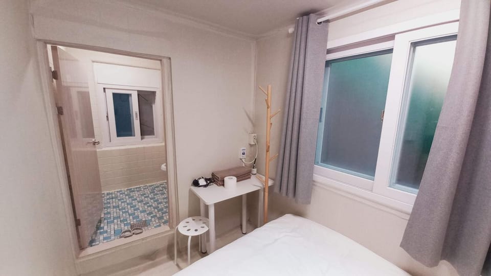 1971 Sinpung Inn Inn in Seoul