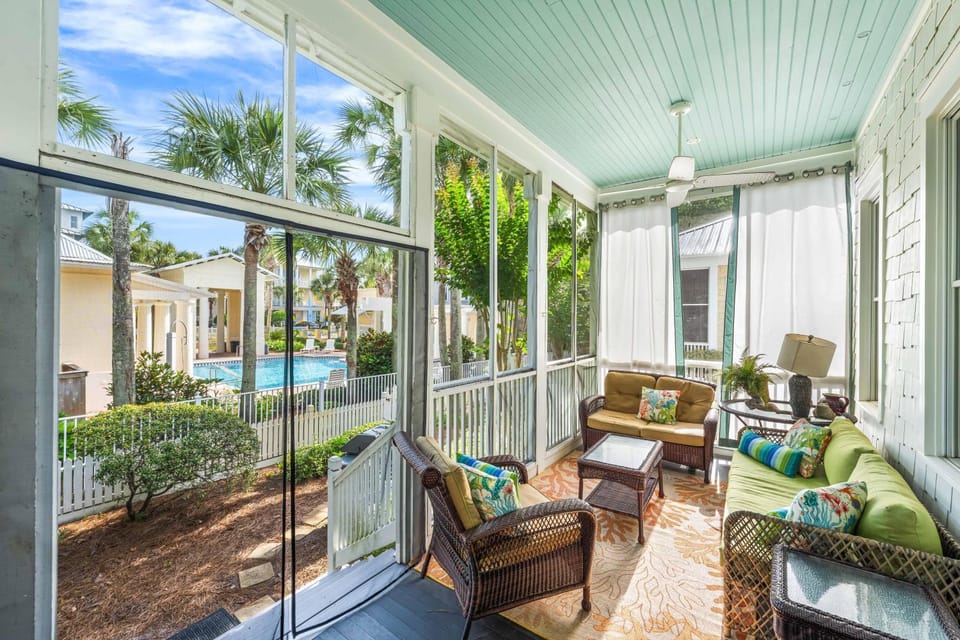 As Good As It Gets- Frangista Beach-Community Pool-Beach Access House in Miramar Beach