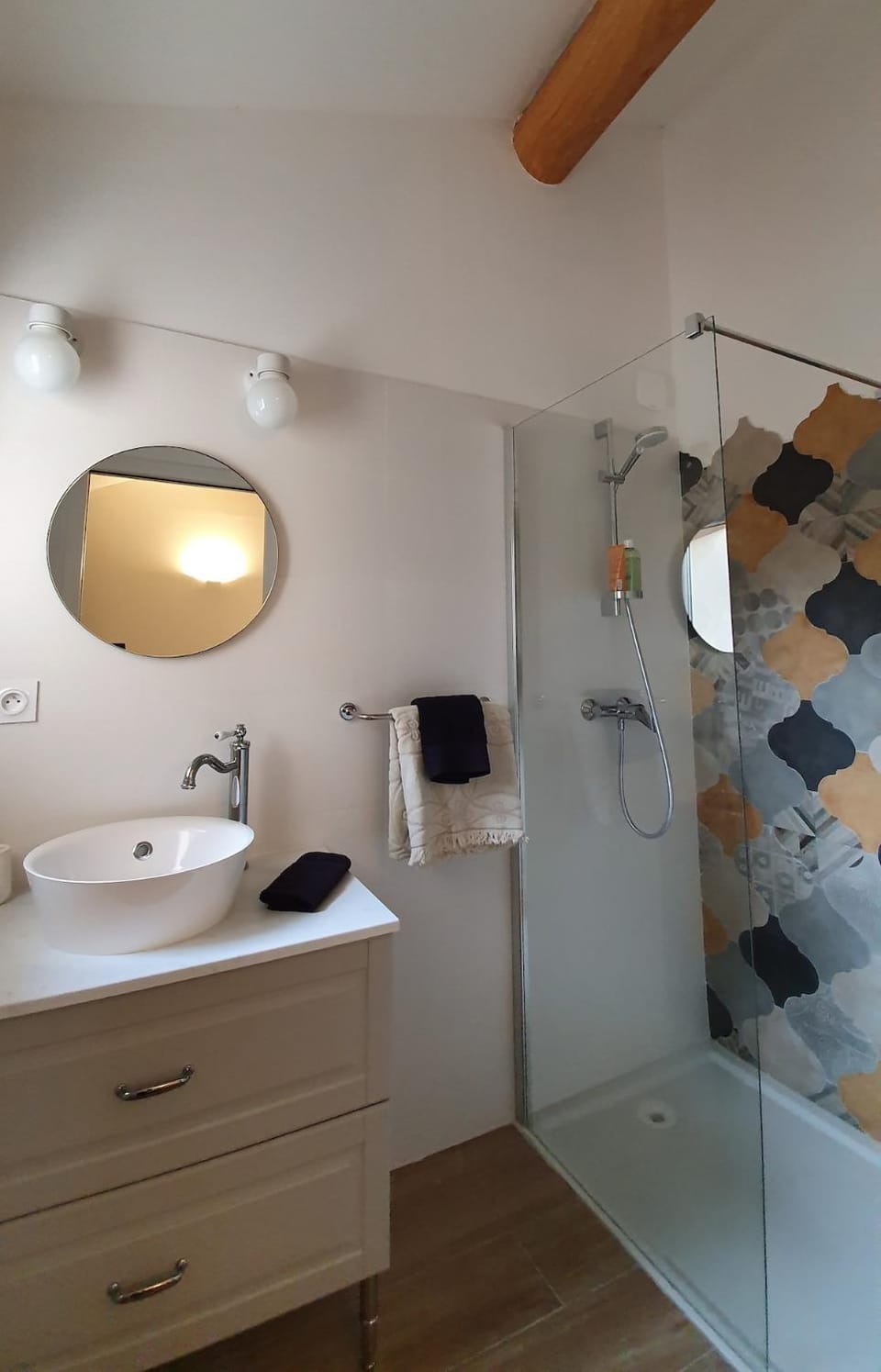 Cohola Le Village - Charme et confort en Provence House in Sablet