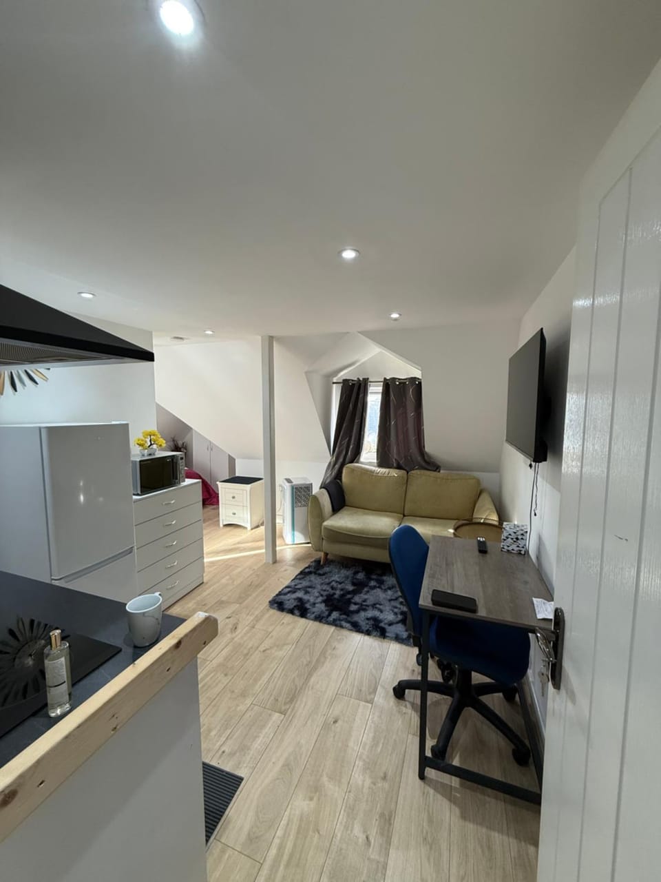 A Lovely and Cosy Studio Apartment Apartment in Romford