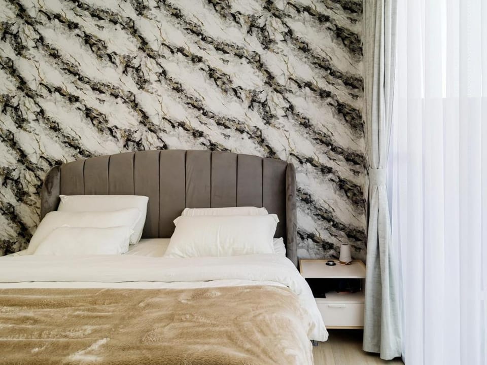 Modern apartment in the heart of JVC- Fully Furnished 1BR in Binghatti Corner Apartment in Dubai