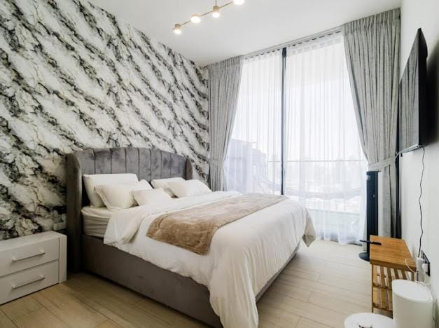 Modern apartment in the heart of JVC- Fully Furnished 1BR in Binghatti Corner Apartment in Dubai