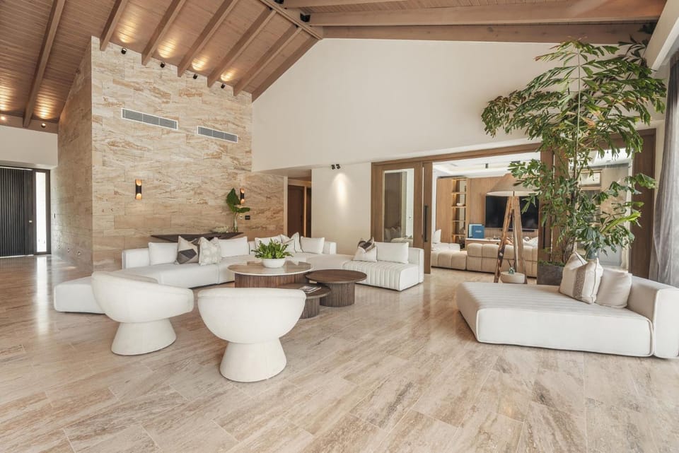 Modern villa with maid and pool in Casa de Campo Villa in La Romana