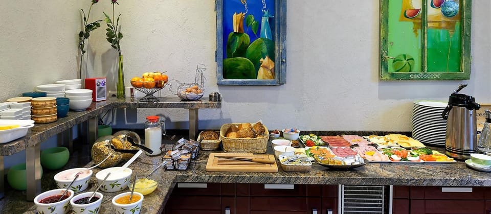 Buffet breakfast