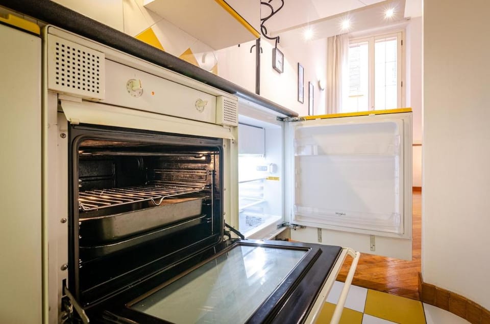 Santa Margherita Studio Apartment in Bologna