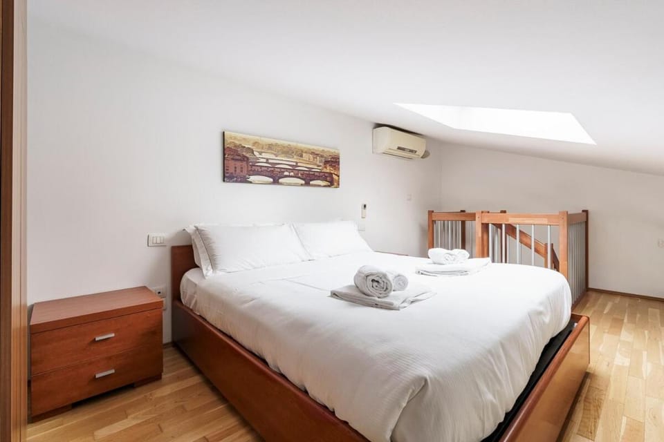 Arno view Perla sull'Arno VI wifi ac Apartment in Florence