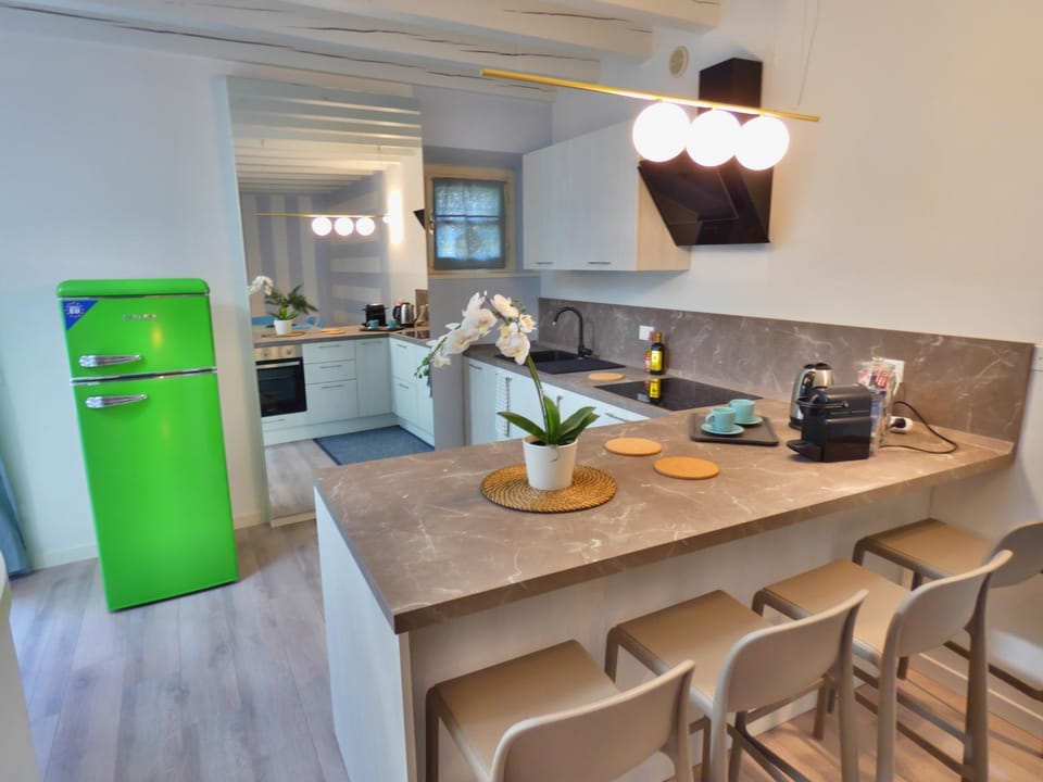 Bright House in old town Desenzano Apartment in Desenzano del Garda