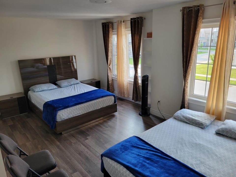 Bed, Photo of the whole room