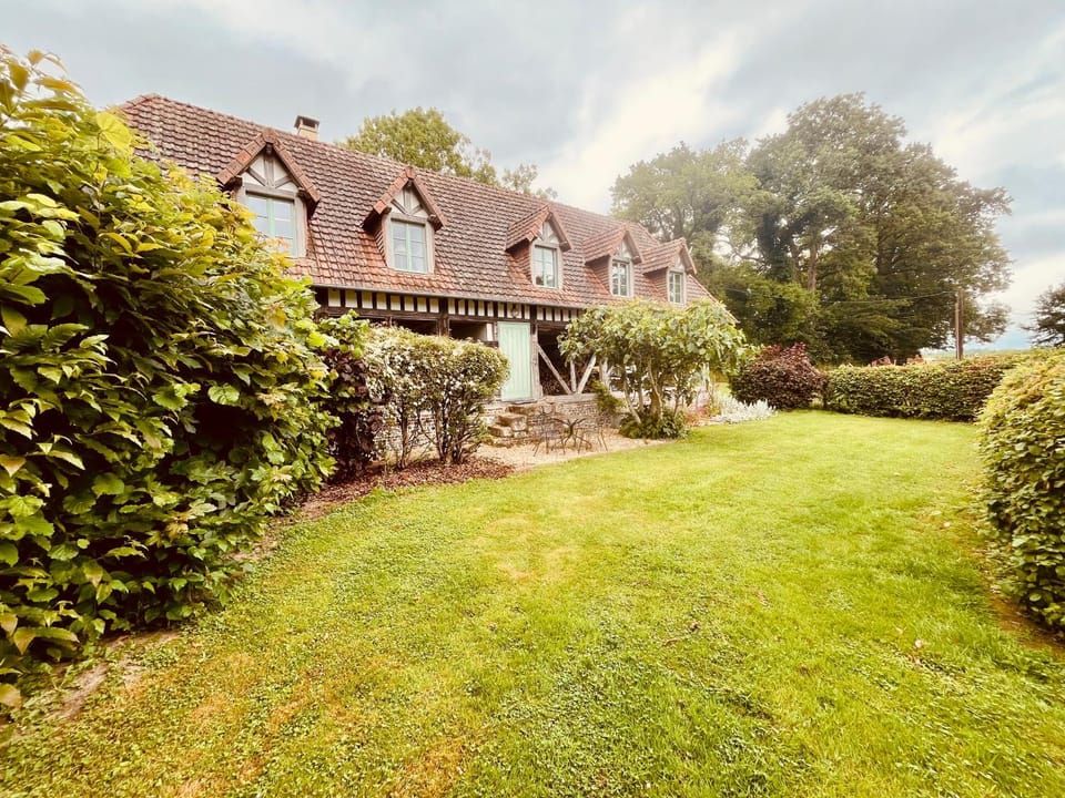 La Charretterie Apartment in Normandy