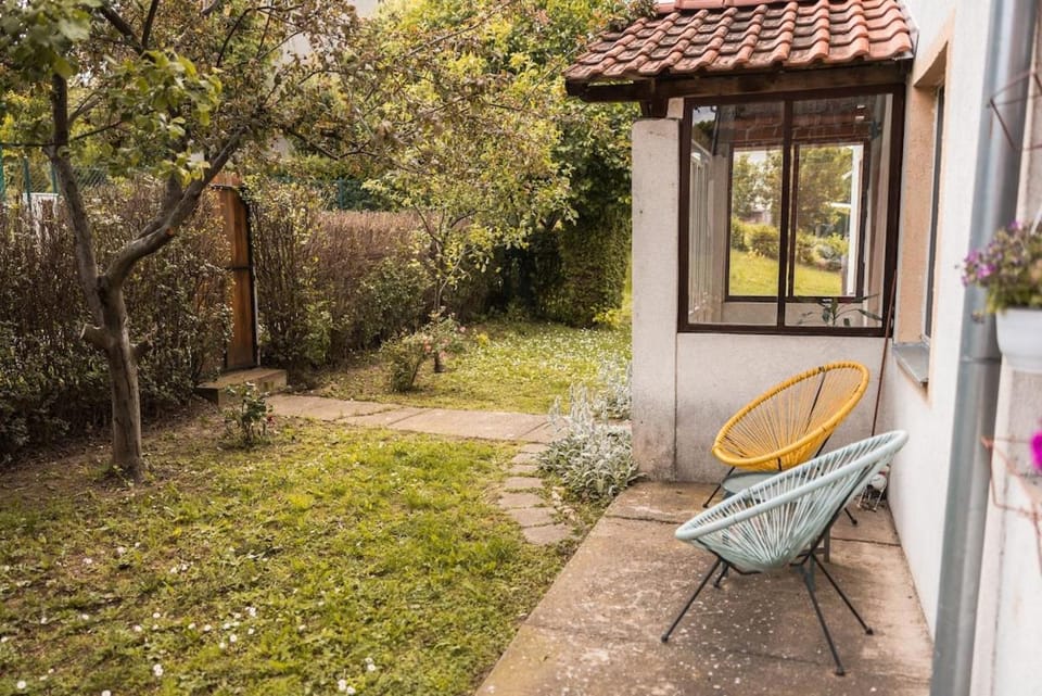 Karlovci Hill Nook Apartment in Novi Sad