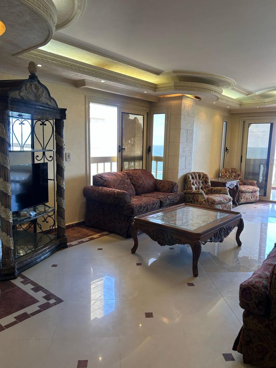TV and multimedia, Living room